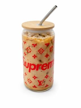 Luxury Aesthetic Red Logo 16oz  Iced Glass Drink Jar with Bamboo Lid